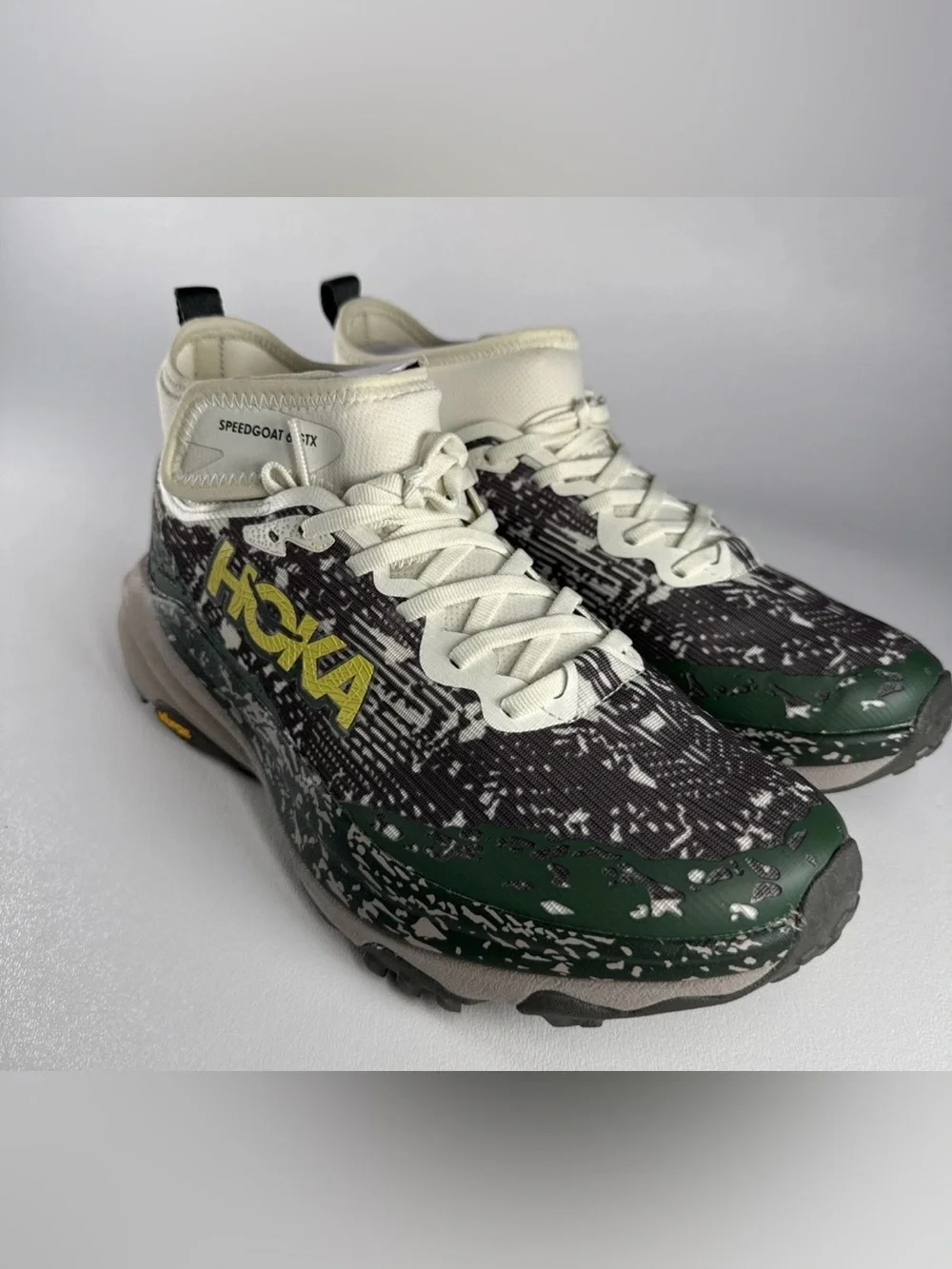 Hoka One One currently updating